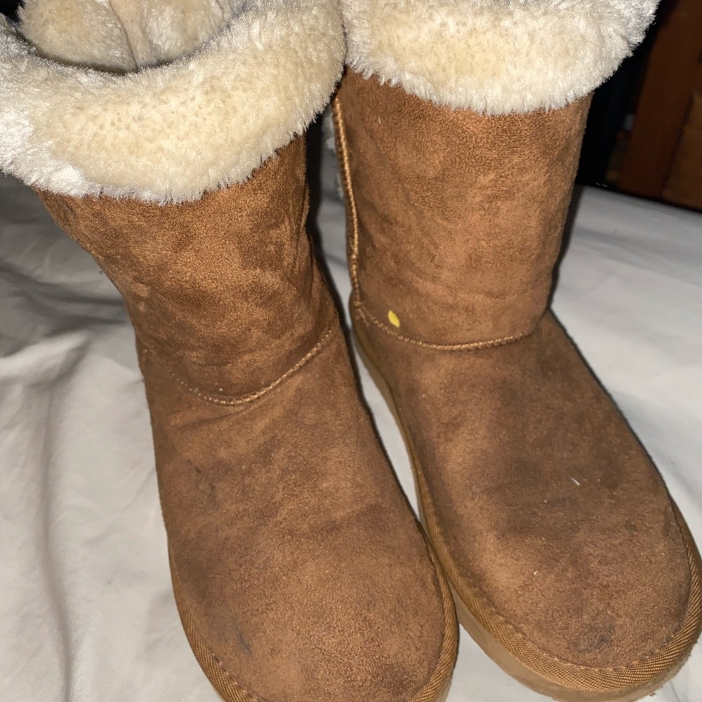 Uggs size 7